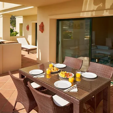 Capanes Del Golf Benahavis